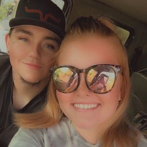 Meet your Posher, Kaitlyn